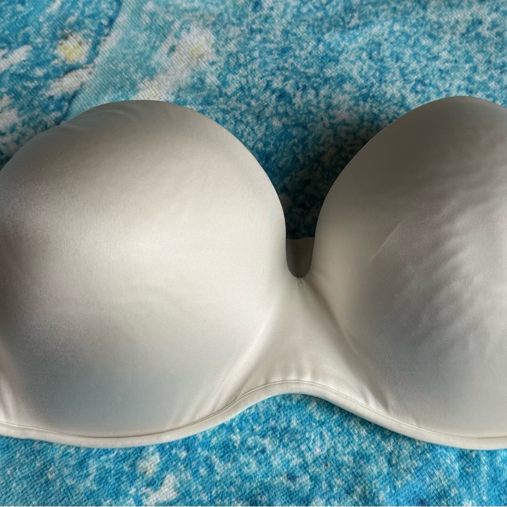 Lane Bryant cacique 40DD off white padded bra removable straps underwire